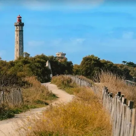 Vila Maison Vue Ile De Re - - Raie Manta - Ile De Re - 4 - 2 Salles D Eau - 1 A 8 Personnes - A Pied Rivedoux-Plage