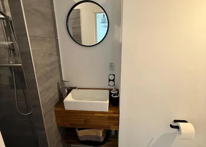 Villa Maison Vue Ile De Re - - Raie Manta - Ile De Re - 4 - 2 Salles D Eau - 1 A 8 Personnes - A Pied *