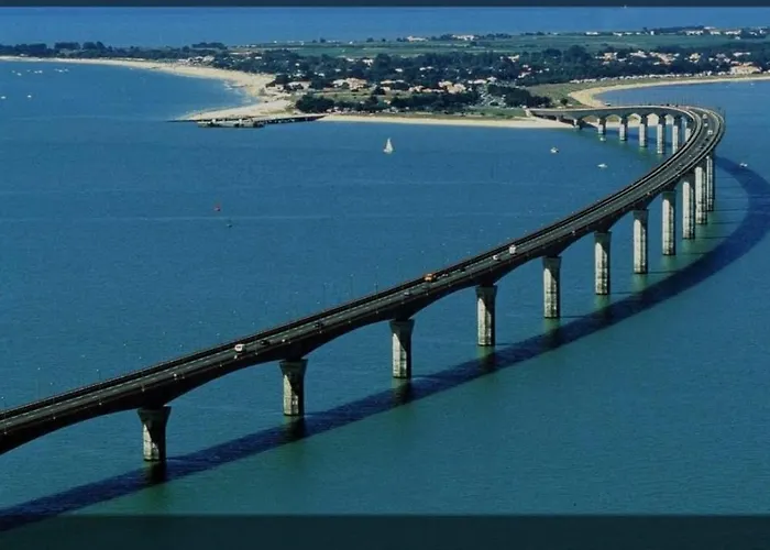 Maison Vue Ile De Re - - Raie Manta - Ile De Re - 4 - 2 Salles D Eau - 1 A 8 Personnes - A Pied Rivedoux-Plage