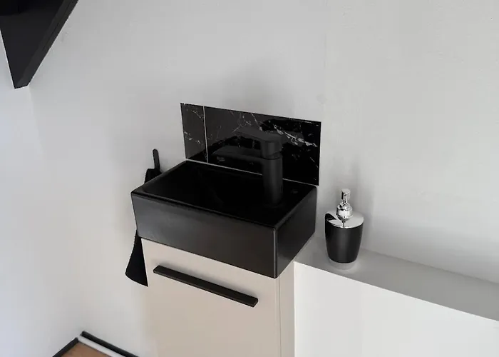 Maison Vue Ile De Re - - Raie Manta - Ile De Re - 4 - 2 Salles D Eau - 1 A 8 Personnes - A Pied *